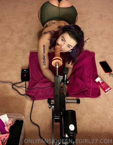 Queenegirl27