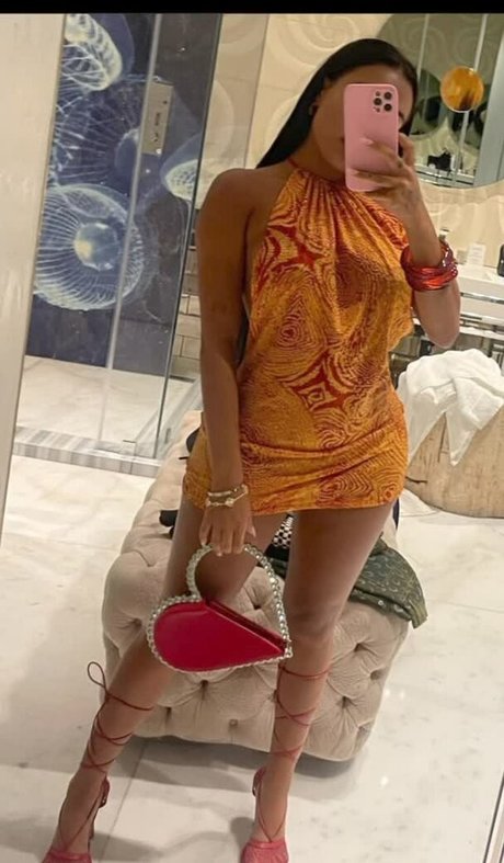 Naken läckt OnlyFans-bild av Lilmarlie