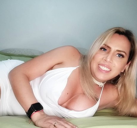 Naken läckt OnlyFans-bild av Gevana Ocadiz