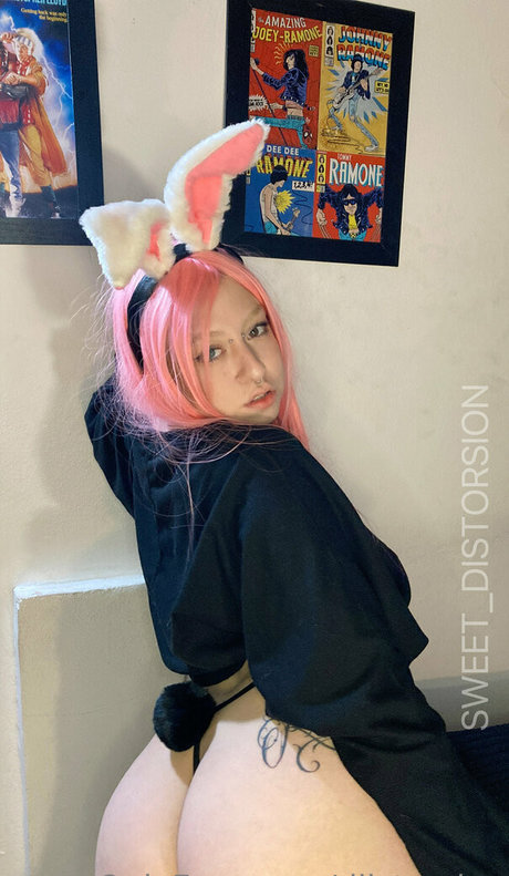 Naken läckt OnlyFans-bild av Diistorsion