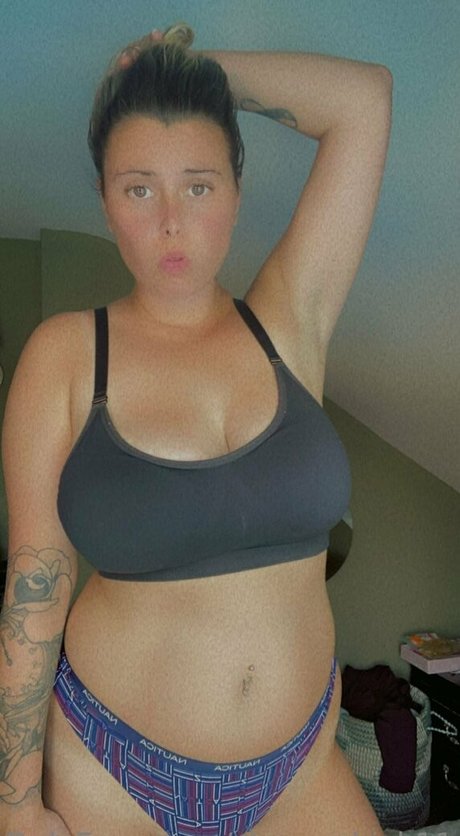 Nøgent lækket OnlyFans-billede af Sleepychick11