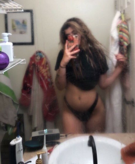 Unholynun