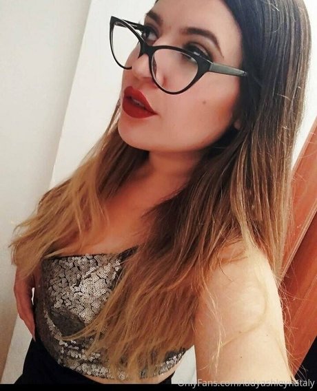 Exoticalphagirl