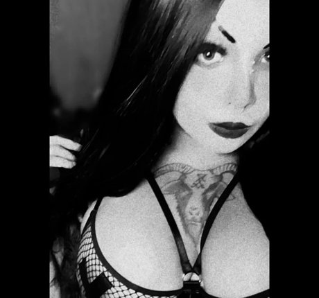 Photo nue de fuite OnlyFans de Fernanda Profana