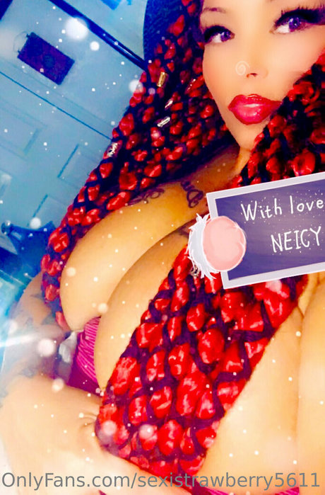 Sexistrawberry5611