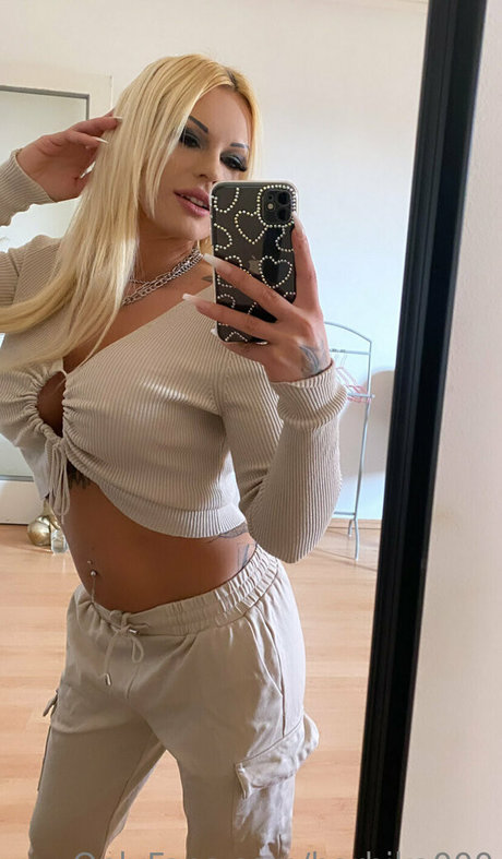 Barbika000