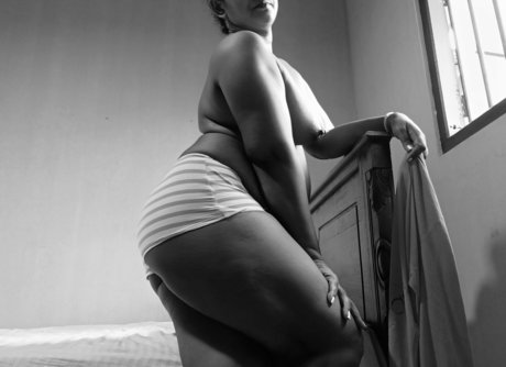 Naughtyaunty