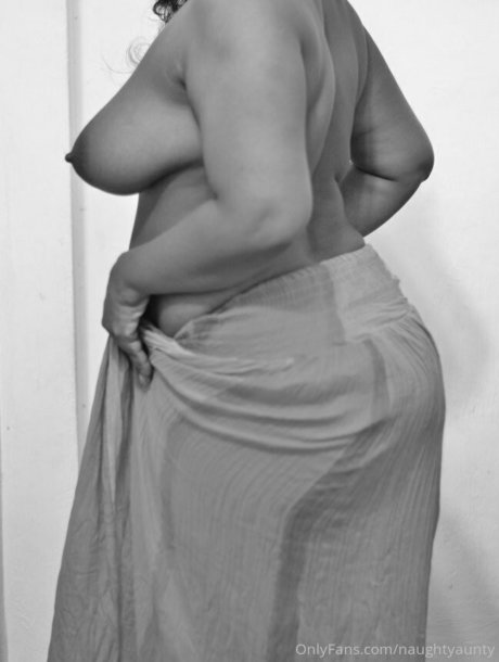 Naughtyaunty