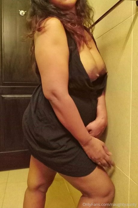 Naughtyaunty