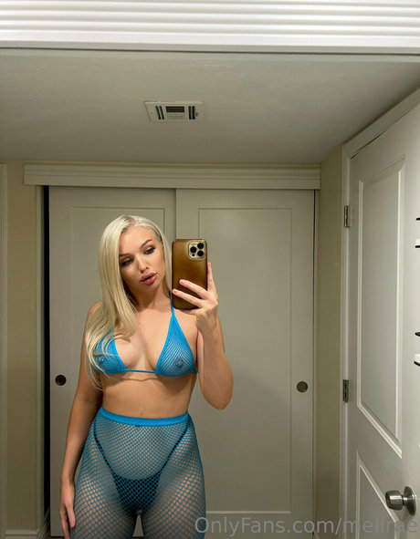 Foto nua vazada do OnlyFans de Liiissarae