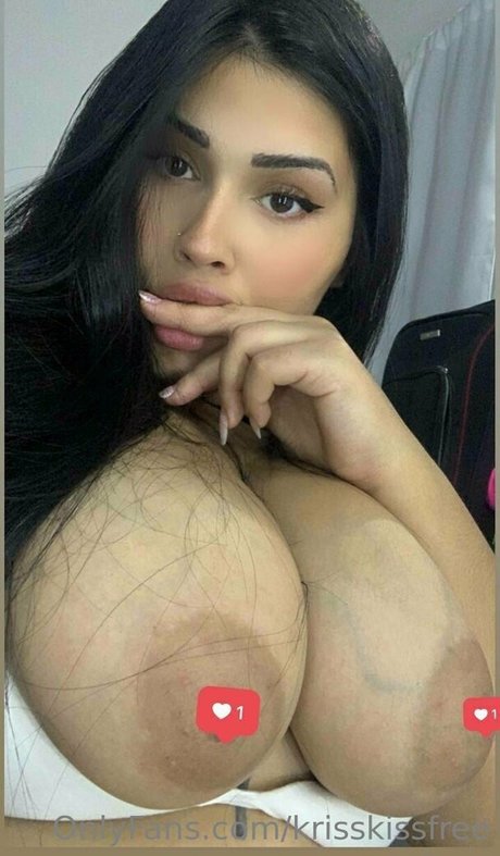Naken läckt OnlyFans-bild av Krisskissfree