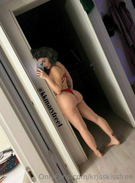Krisskissfree