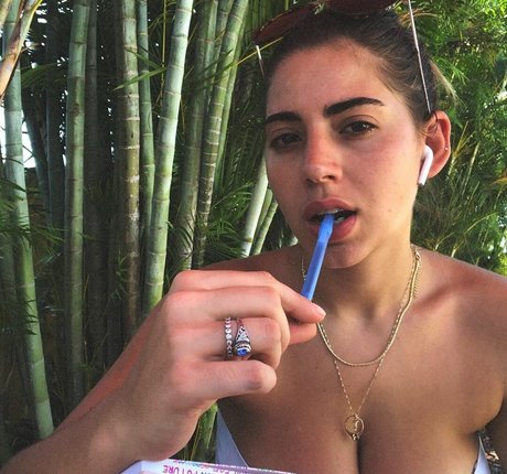 Nacktes geleaktes OnlyFans-Foto von Alyssa