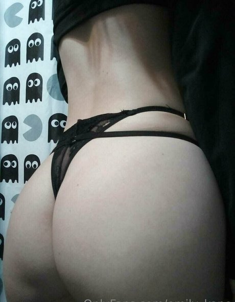 Nacktes geleaktes OnlyFans-Foto von Emilykane