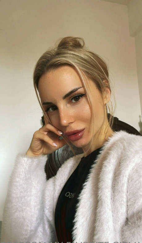 Nagie wyciekłe zdjęcie OnlyFans od Rebecca Alba