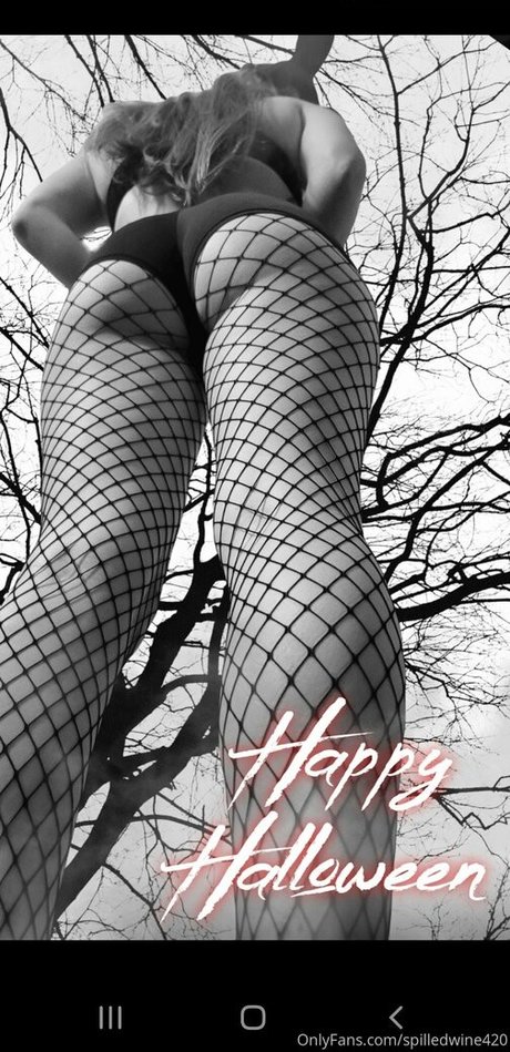 Alaston vuotanut OnlyFans-kuva Spilledwine420