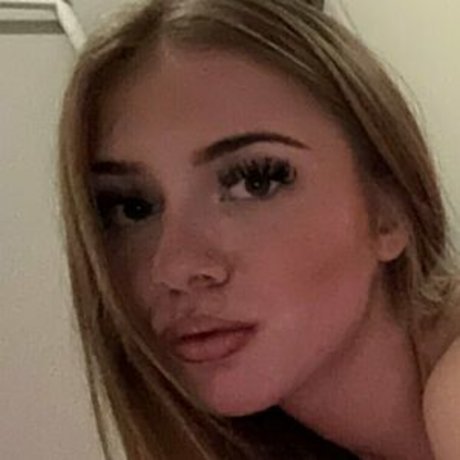 Foto di nudo di fuga di OnlyFans di Collegegirlsofficial