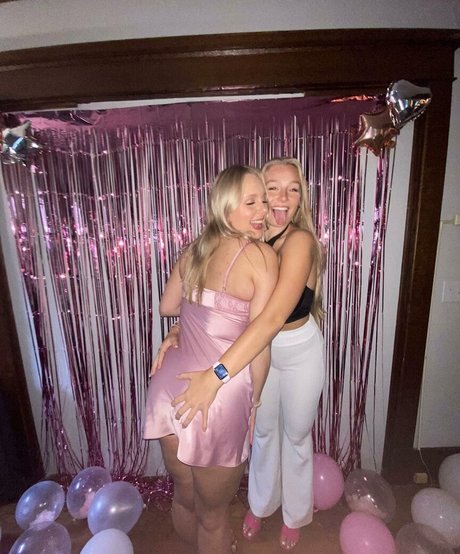 Naken lekkede OnlyFans-bilde av Hannah Alyssa Woods
