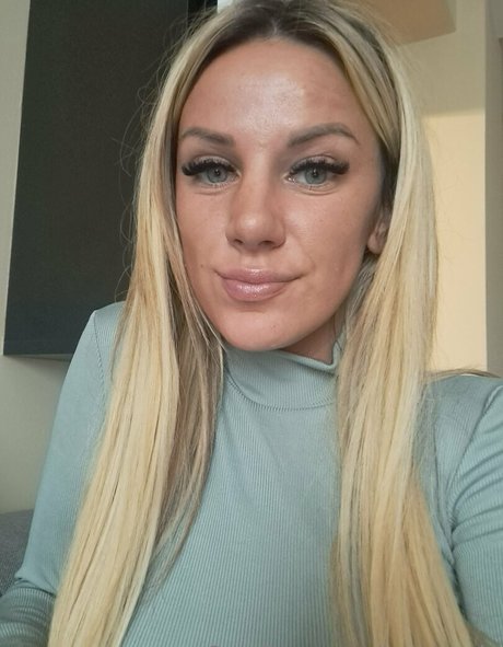 Foto di nudo di fuga di OnlyFans di Jayejessie