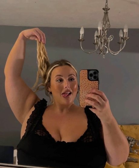 Naken lekkede OnlyFans-bilde av Juiceefruitee