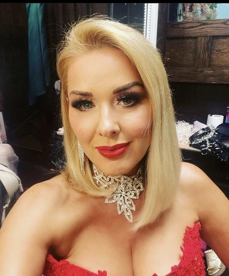 Claire Sweeney OnlyFans泄露裸照