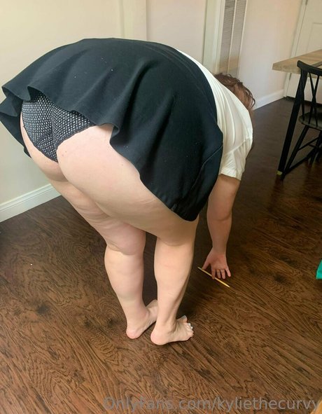 Naken läckt OnlyFans-bild av Kyliethecurvy