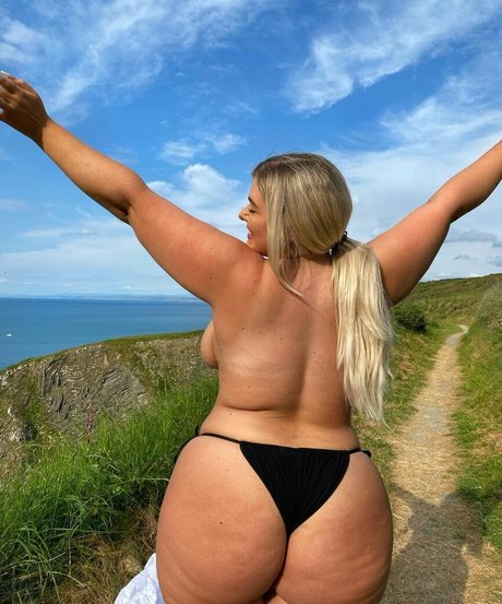Izzy Nicholls