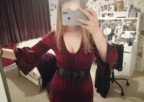 Обнаженная фотография утечки OnlyFans от Justanuptowngirl