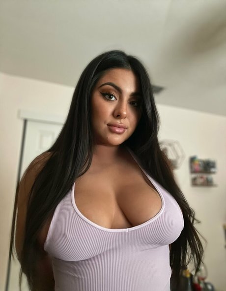 Naken läckt OnlyFans-bild av Lovelinny