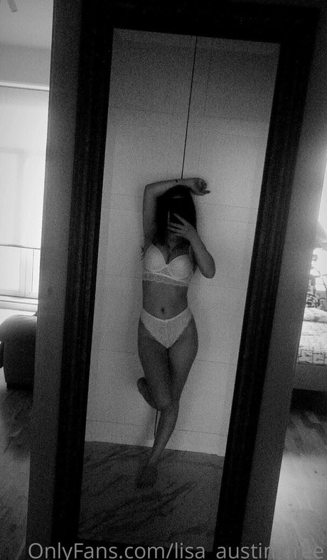 Naken läckt OnlyFans-bild av Lisaaustinfree