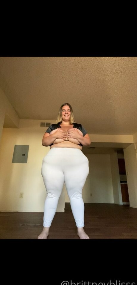 Naken läckt OnlyFans-bild av Brittlovebliss