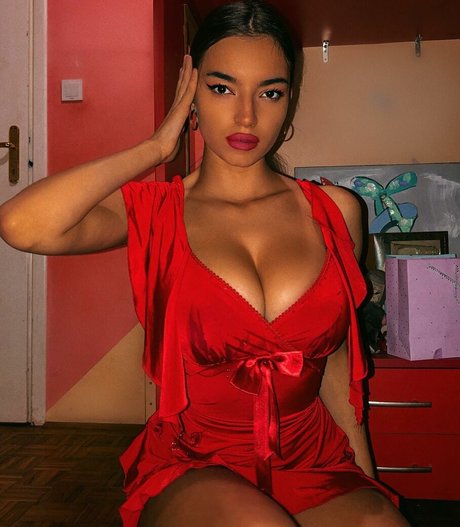 Kristina Djedovic OnlyFansリークヌード写真