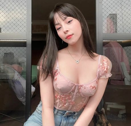 Naken läckt OnlyFans-bild av Caroline Favorino