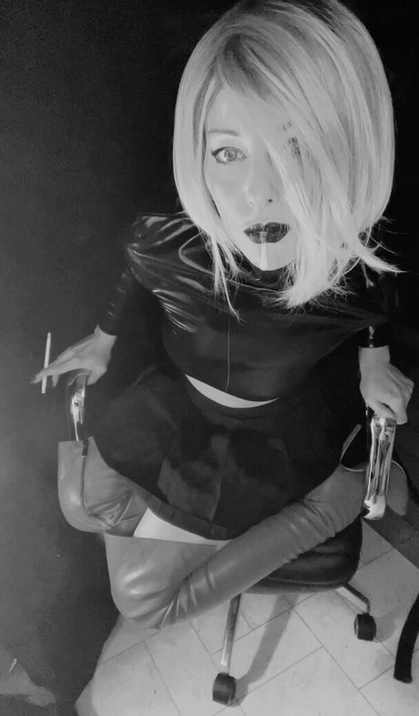 Smokingqueenalina