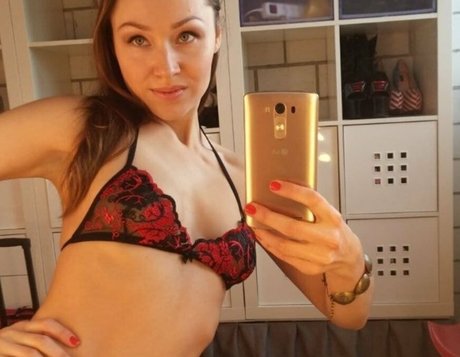 Naken läckt OnlyFans-bild av Lenabush
