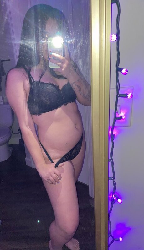 Rrissarae OnlyFans