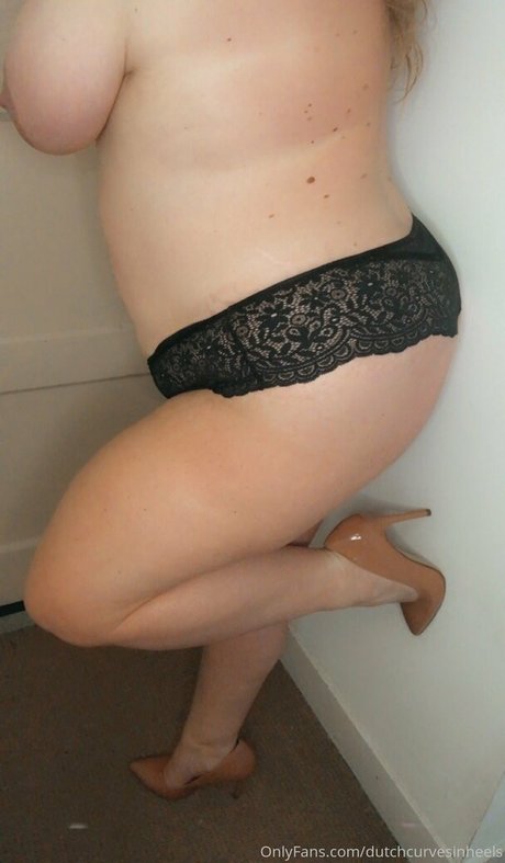 Dutchcurvesinheels