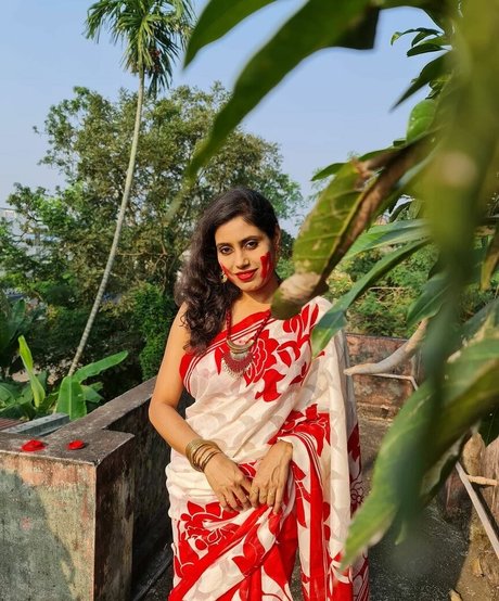 Alaston vuotanut OnlyFans-kuva Tanupriya