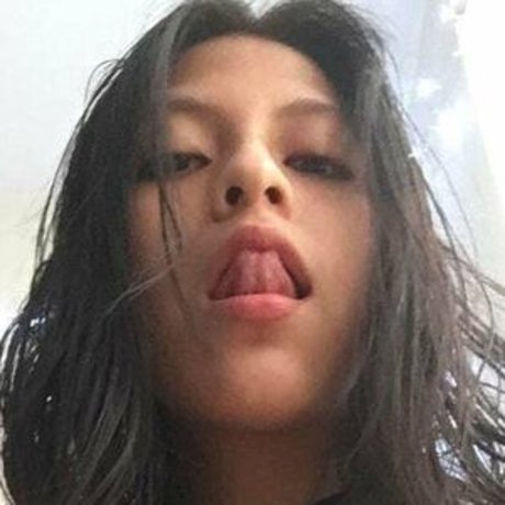 Alaston vuotanut OnlyFans-kuva Betami