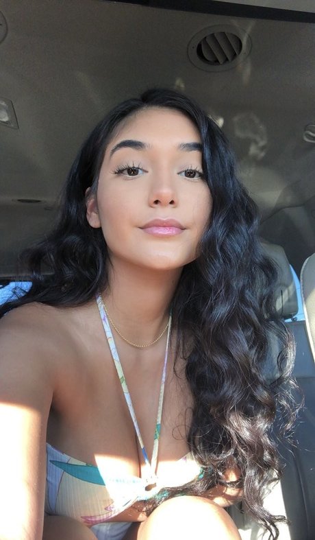Chloe Medina