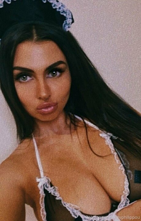 Naken läckt OnlyFans-bild av Sevphilippou