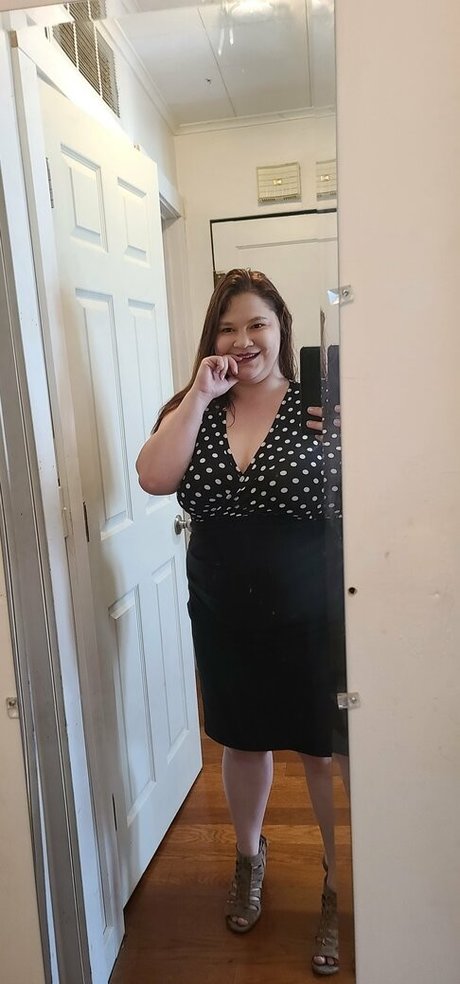 Naken läckt OnlyFans-bild av Mearathegoddess
